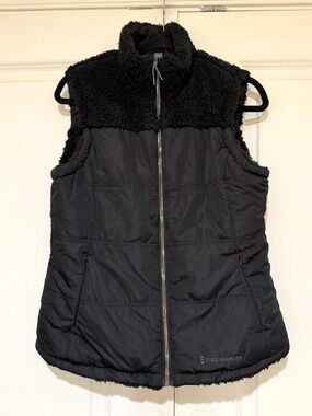 Free Country Black Sherpa-Trim Quilted Vest